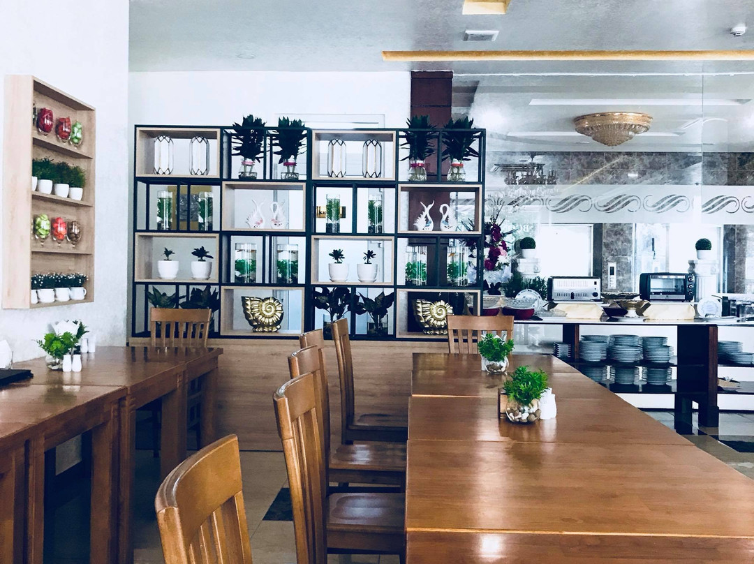 Bcons Hotel Binh Duong主图