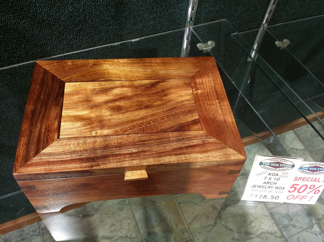 The Koa Store-利胡埃必去景点