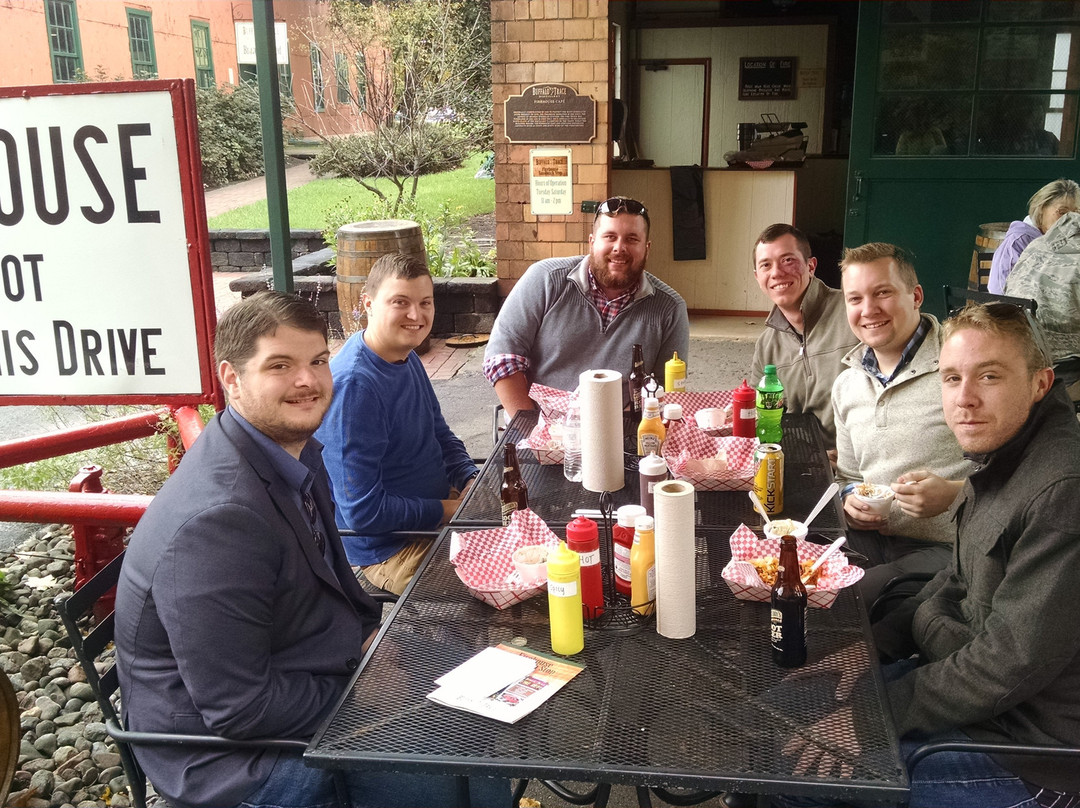 The Oak Barrel Tour Co-Jeffersonville必去景点