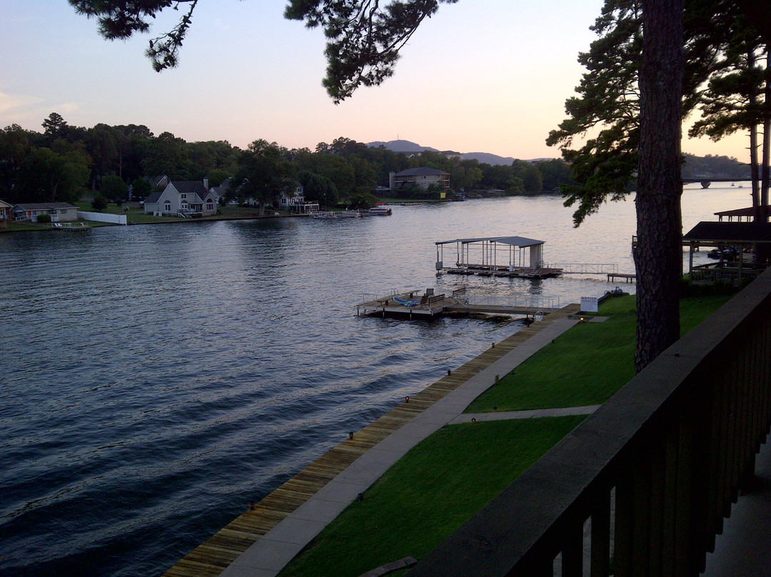 Long Island Lake Resort主图