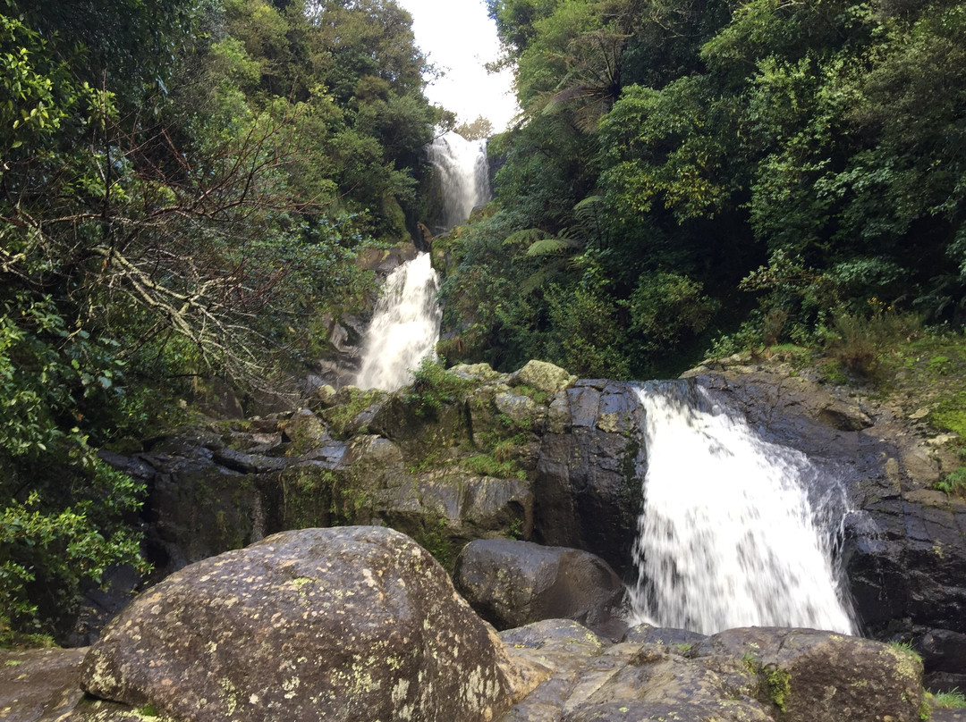 Kaiate Falls景点图片