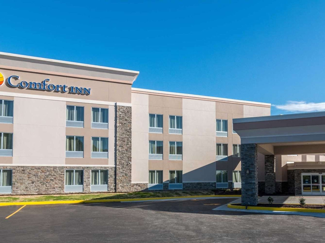 Comfort Inn Edwardsville - St. Louis主图