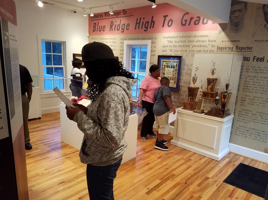 Bertha Lee Strickland Cultural Museum景点图片