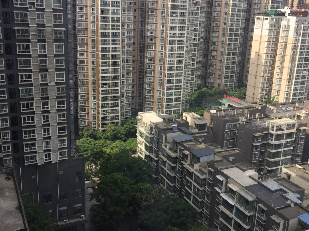 成都凤凰湖天泉酒店（青白江万达广场店）主图