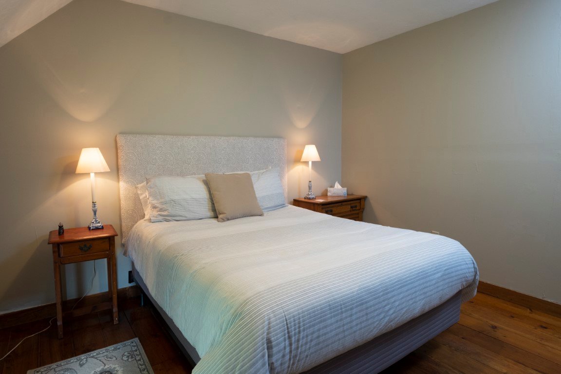 The Karass Inn-官方