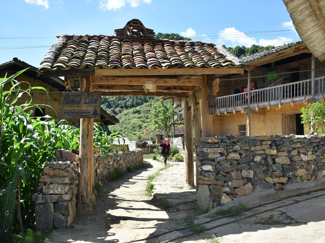Xuyen Tam Lo Lo Homestay