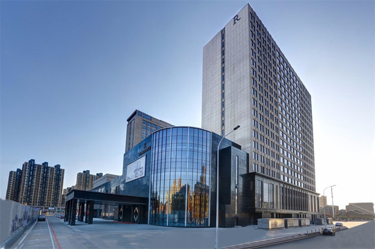 沈阳太阳狮万丽酒店主图