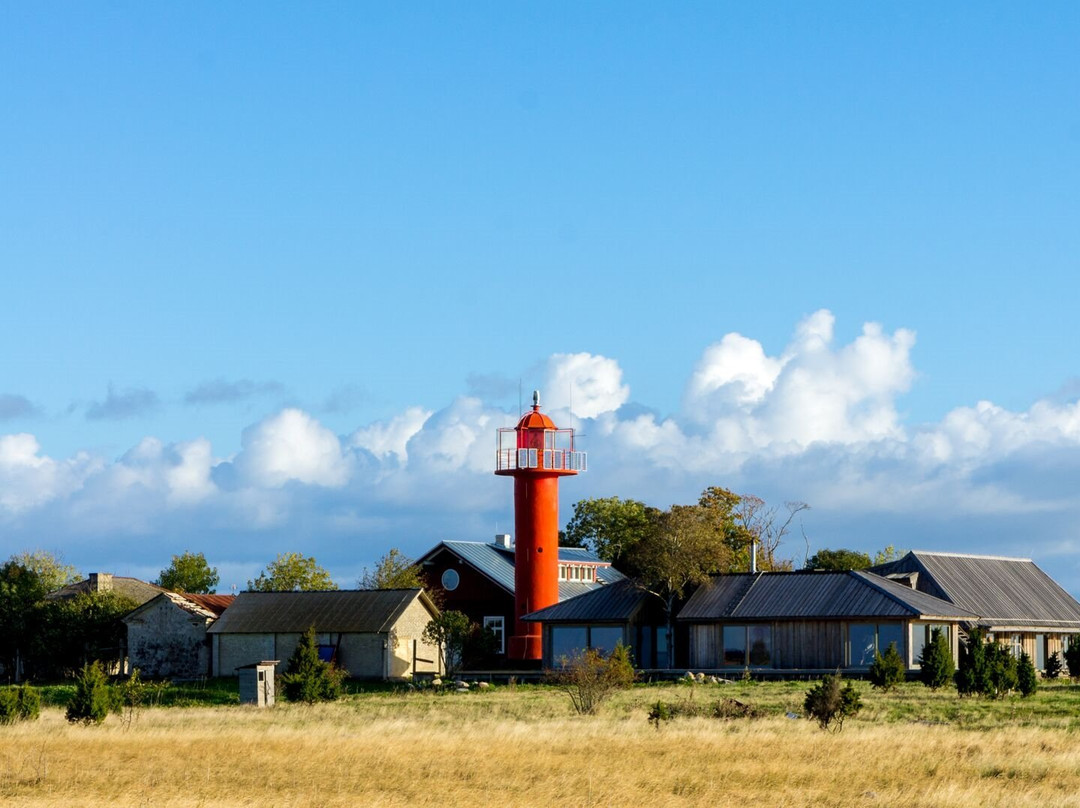 Viirelaid Private Island