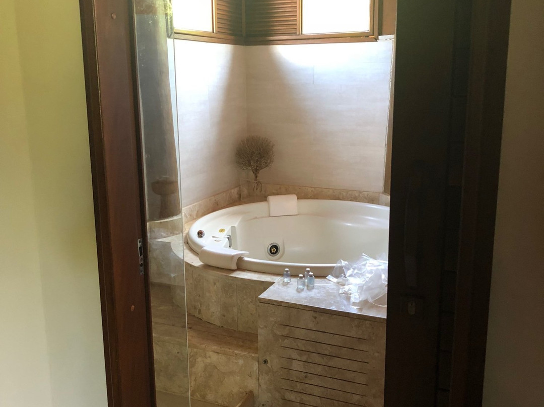 特里博茹旅馆主图