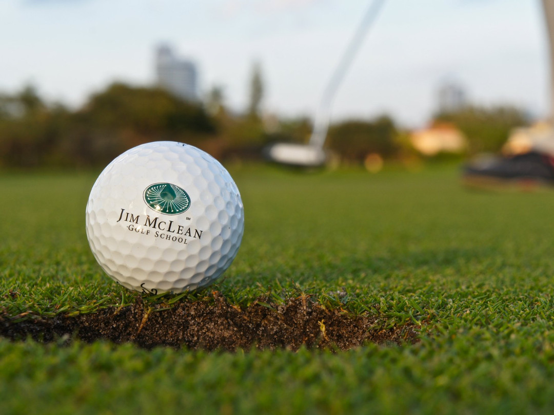 Jim McLean Golf School-科勒尔盖布尔斯必去景点