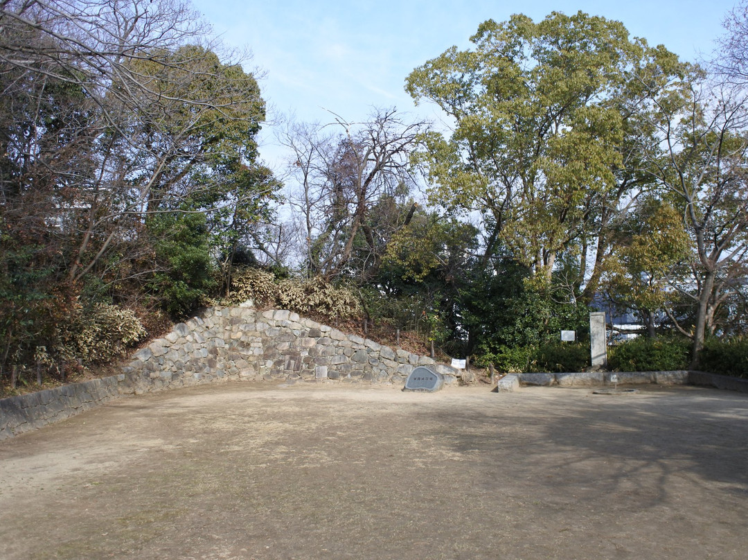Arioka Castle Ruin-伊丹市必去景点
