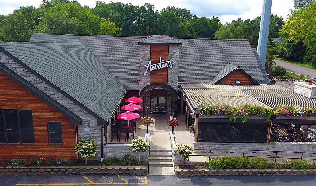 Libertyville餐馆和美食-Austin's Saloon & Eatery