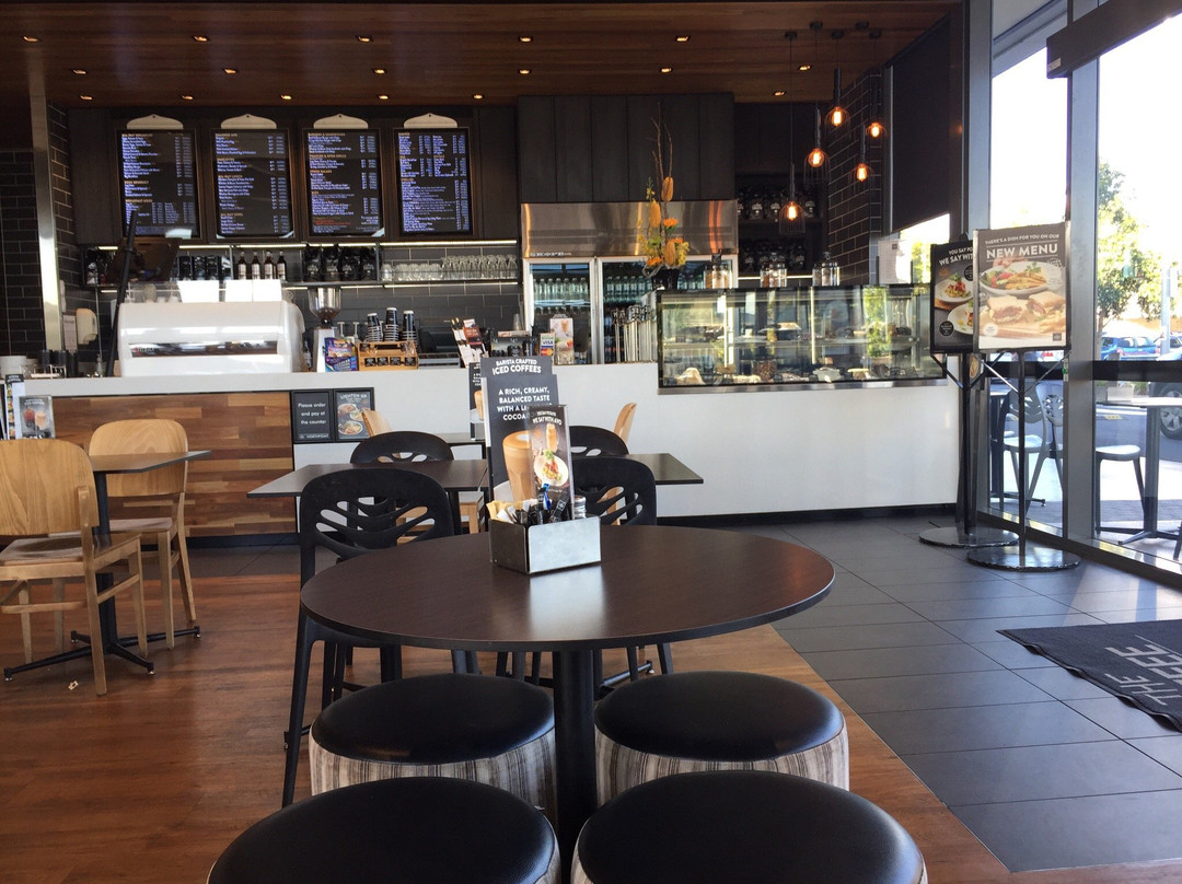 Mount Kynoch餐馆和美食-The Coffee Club