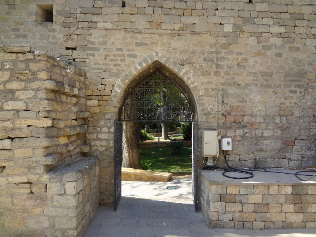 Aptek Museum and Bathhouse景点图片