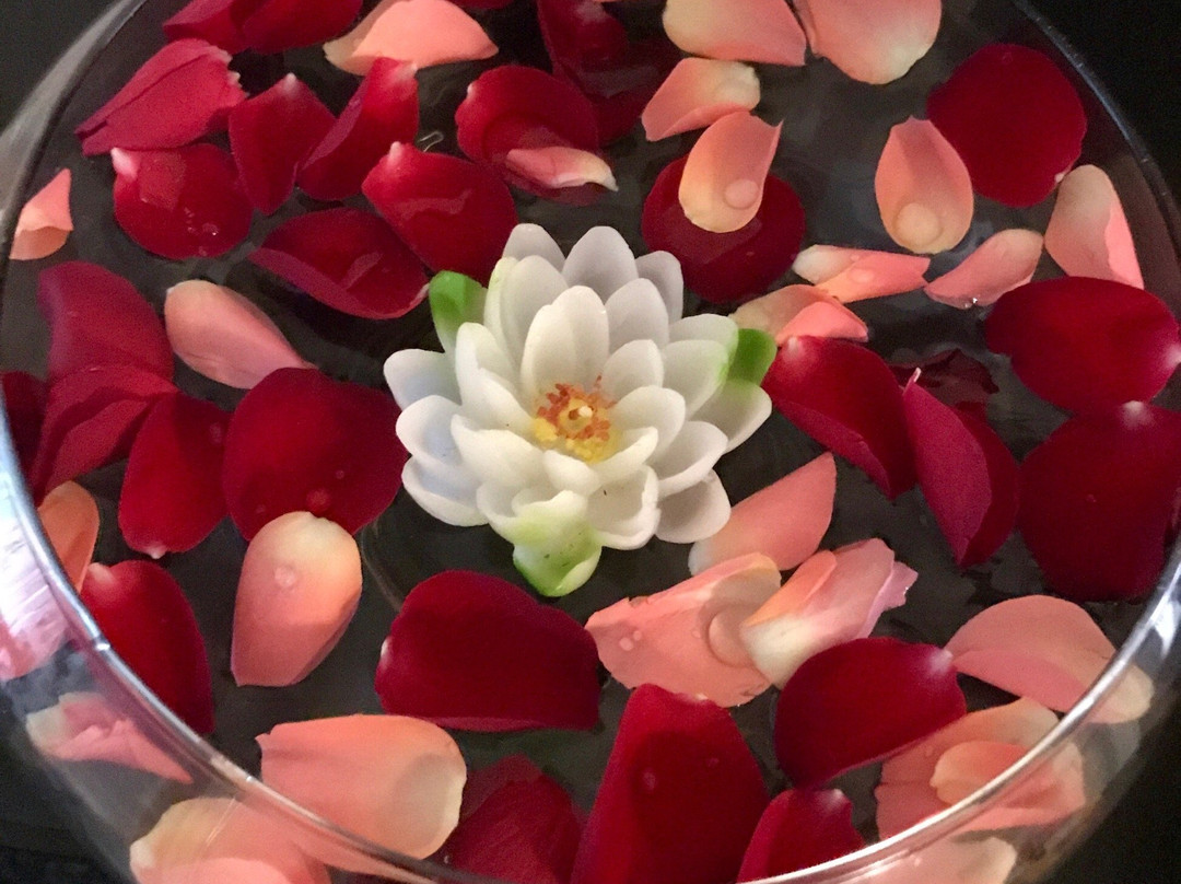 CS Massage & Wellness-丁斯拉肯必去景点