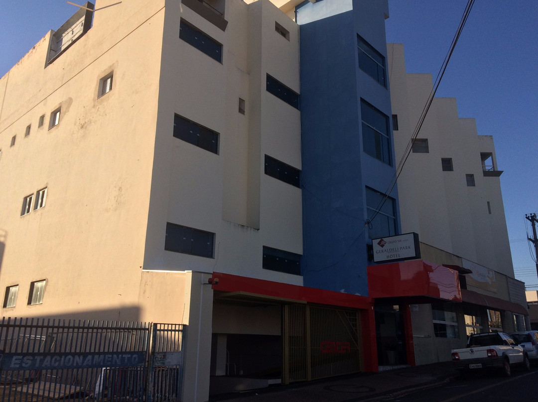 Geraldelli Park Hotel
