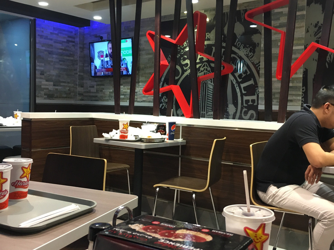 Maqaba餐馆和美食-Hardee's