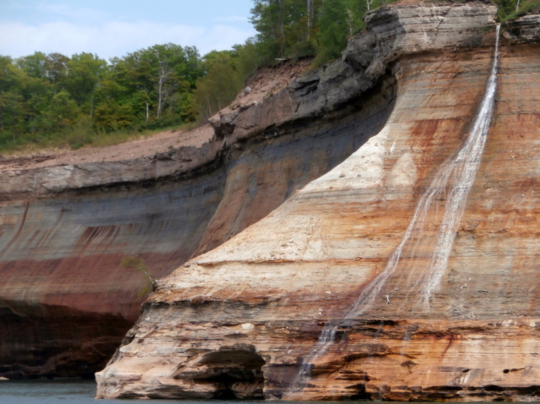 Bridal Veil Falls-缪尼辛必去景点