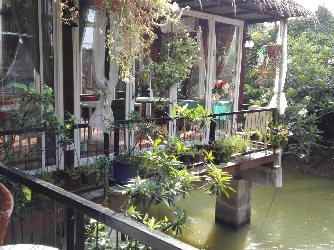 Ruan Rong Rong Resort & Spa主图