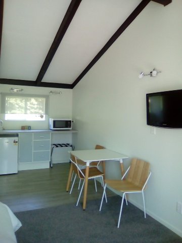 RiverBed Motel-官方