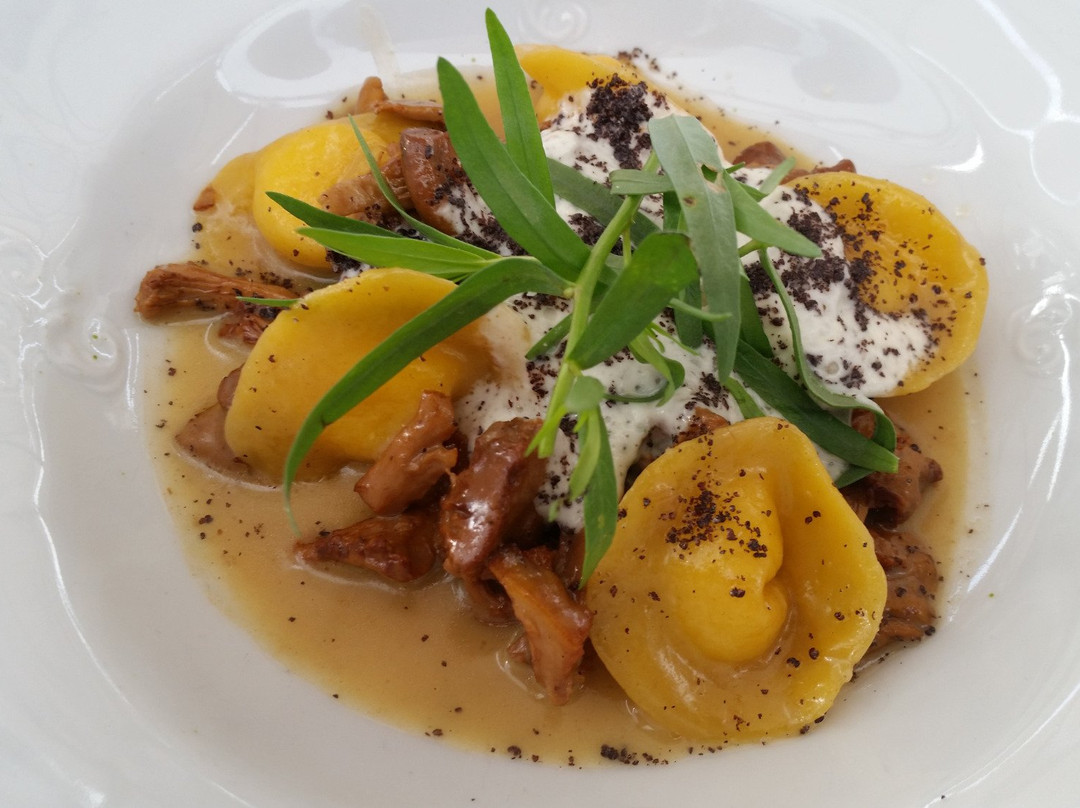 Gora pri Komendi餐馆和美食-Gostilna Cubr