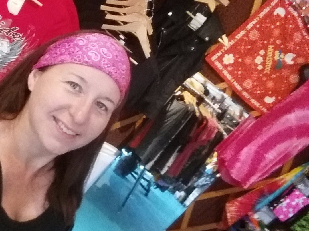 Hippie Biker Chick-尤里卡斯普林斯必去景点