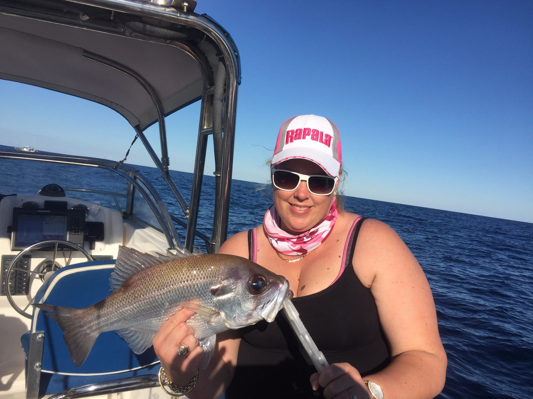 Sunny Coast Fishing景点图片