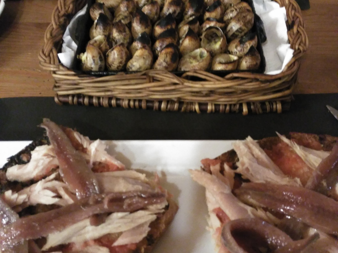 Angues餐馆和美食-Restaurante La Arboleda