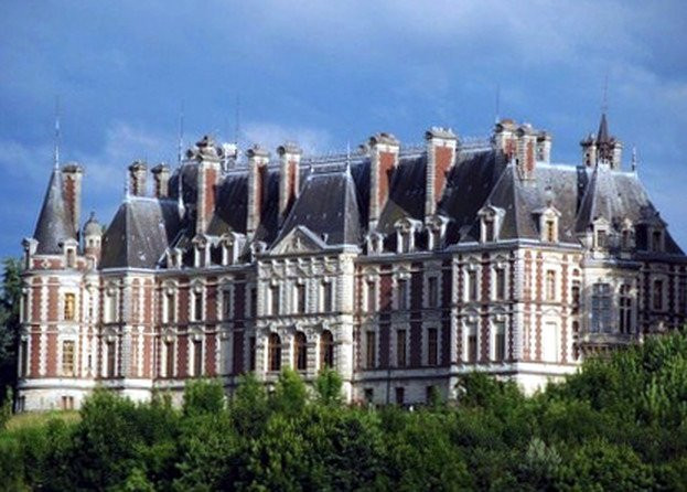 Château de Villersexel景点图片
