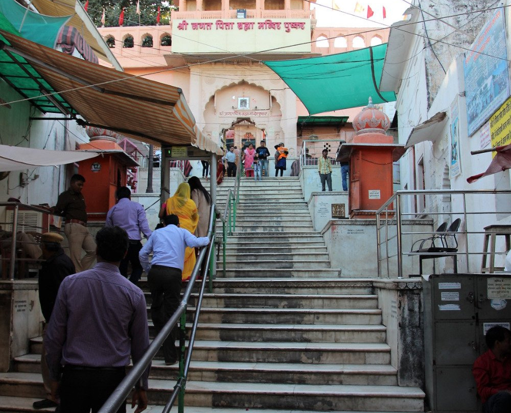 Atmteshwar Temple-普希卡必去景点