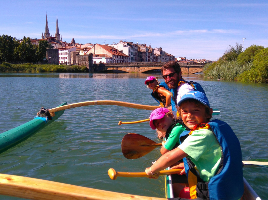 Pirogue & Surf-Bayonne必去景点