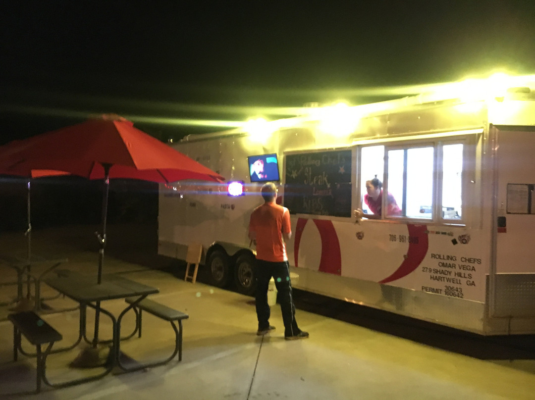 Hartwell餐馆和美食-Rolling Chefs