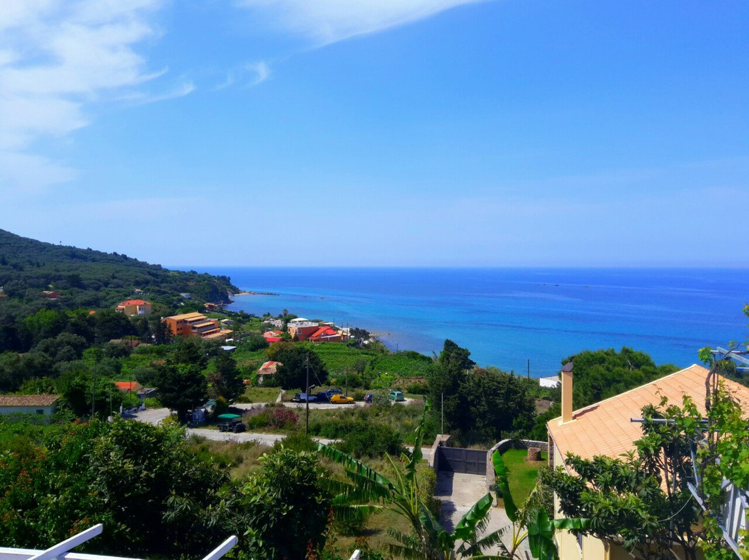 Varagoulis Giannis & Lenas Apartments