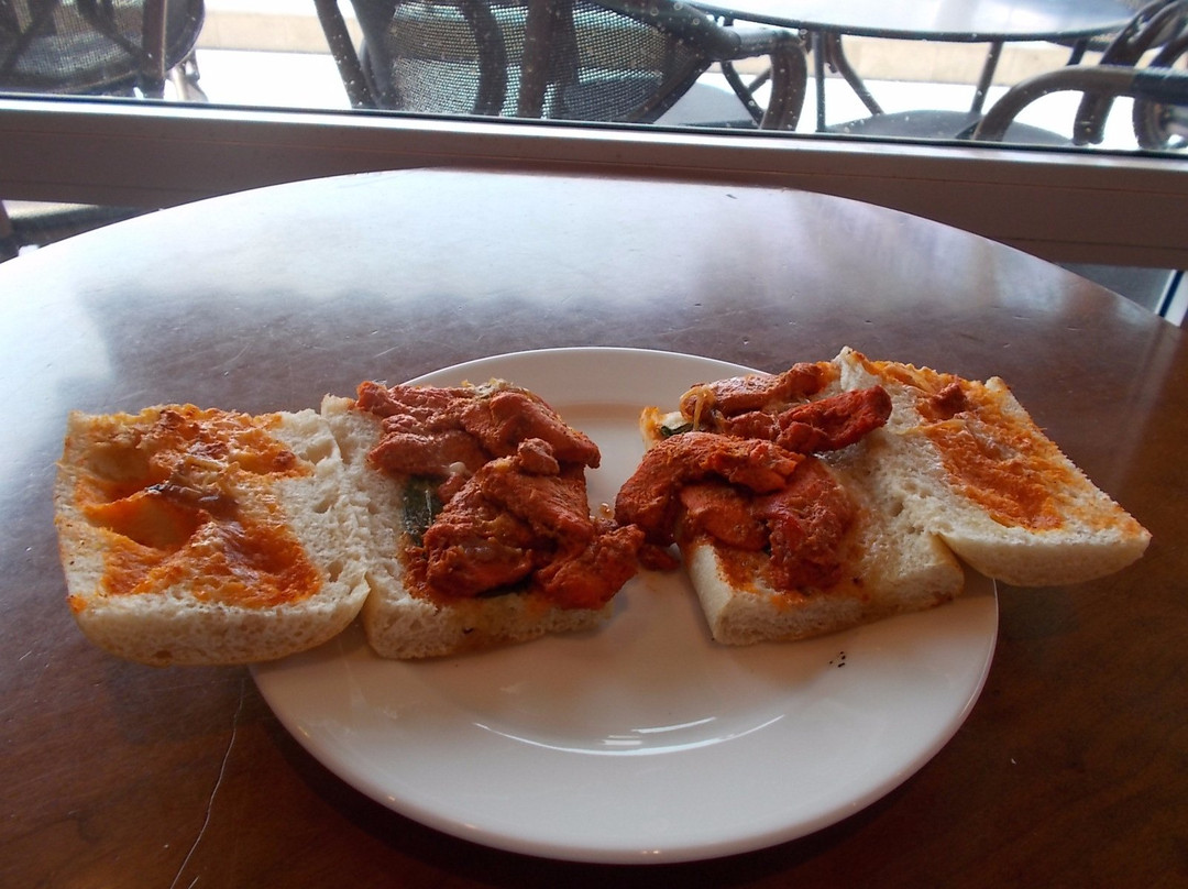 Starbucks, The Avenues Mall