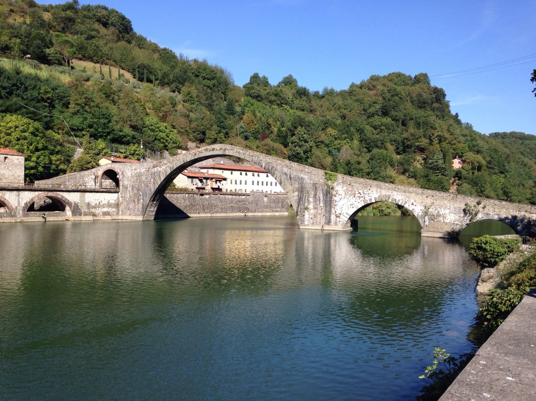 Ponte della Maddalena (detto Ponte del Diavolo)景点图片