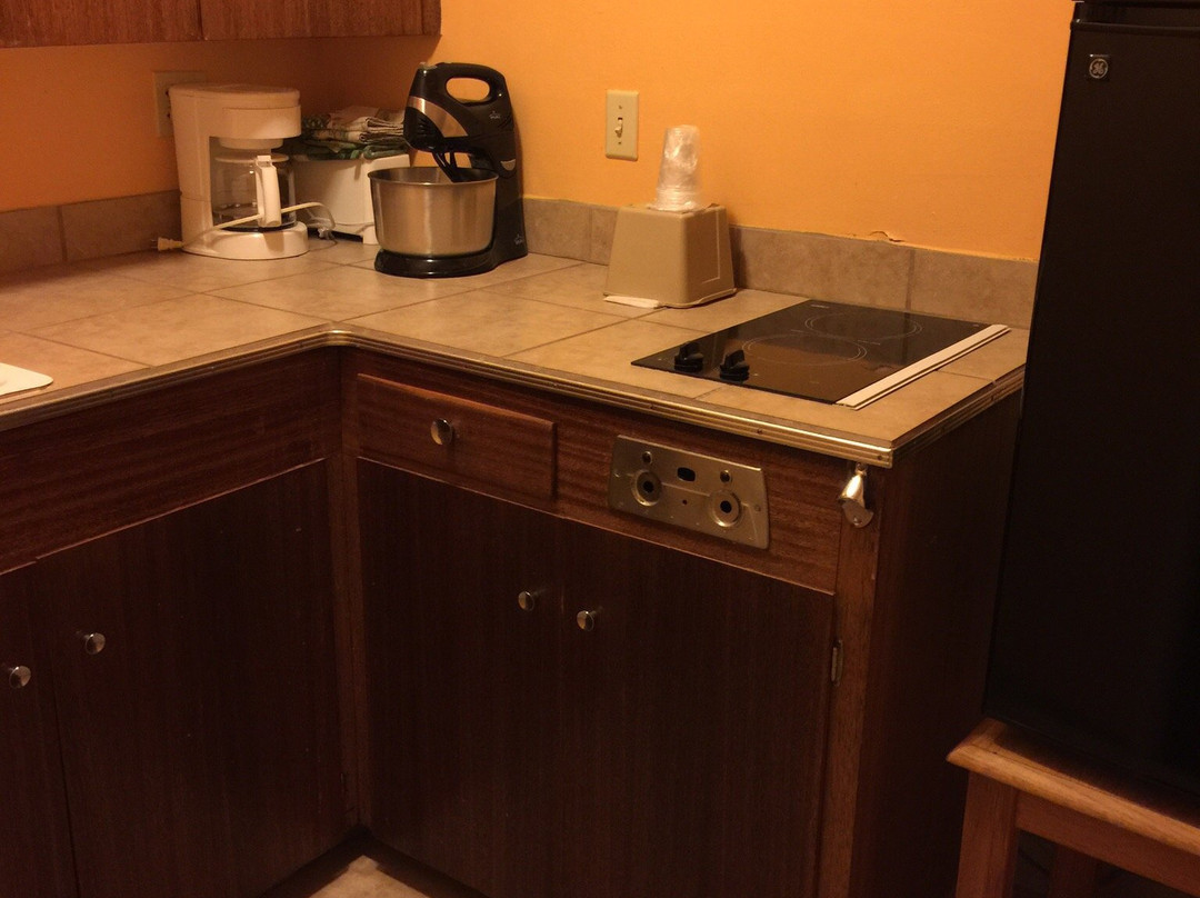 Money Saver Motel主图