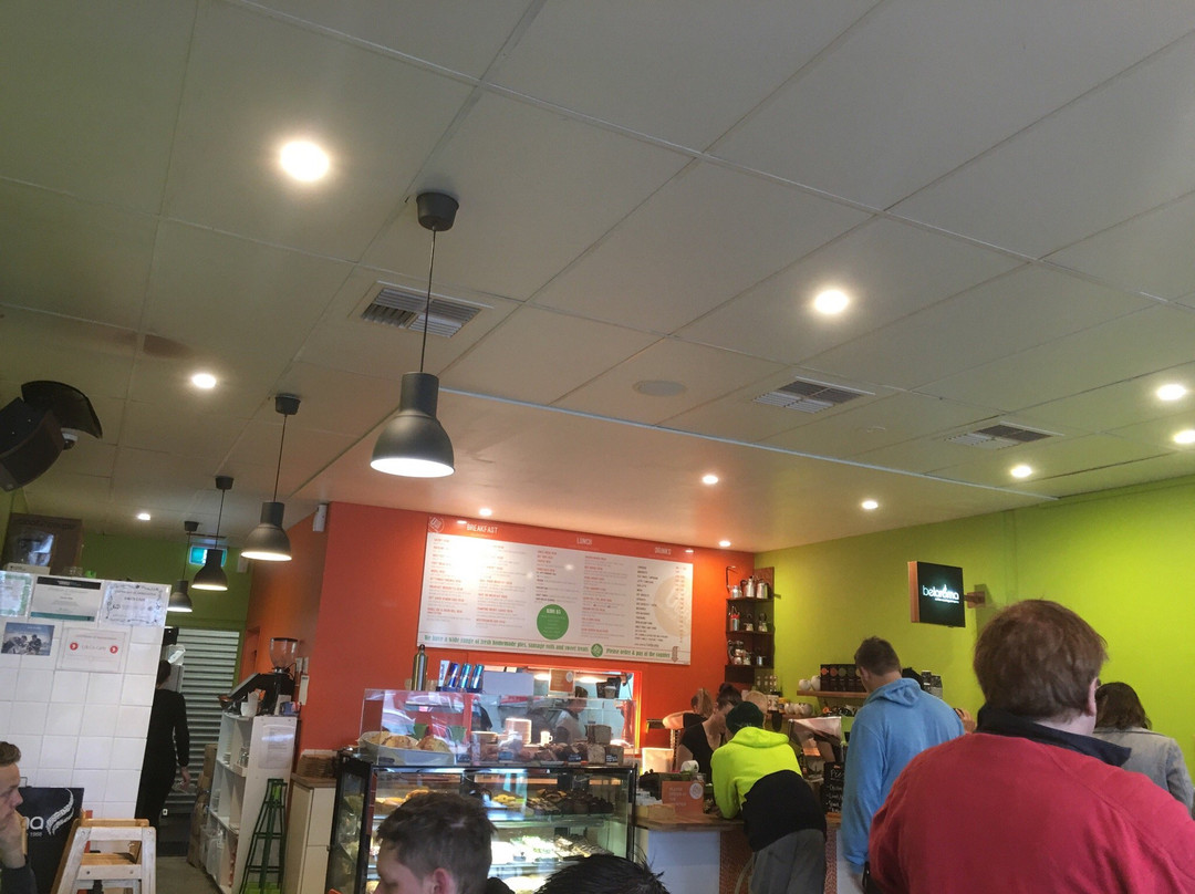 U & CO Cafe