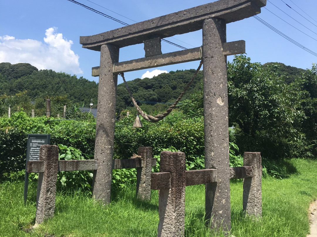 Iwaya Kumanoza Shrine-人吉市必去景点