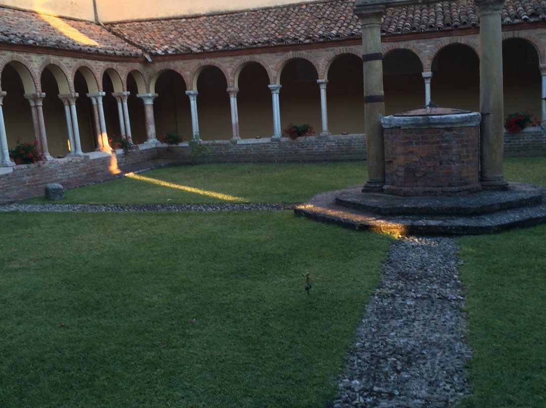 Cenobio di San Vittore景点图片