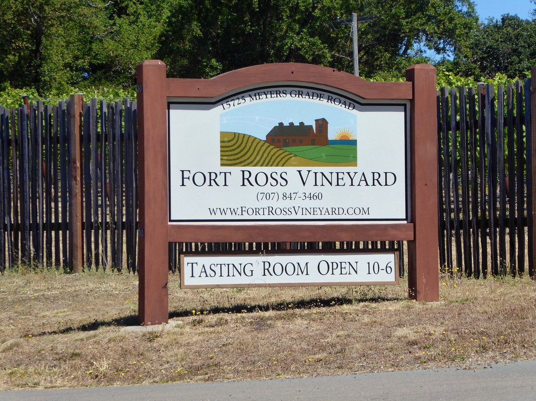 Fort Ross Vineyard & Winery景点图片