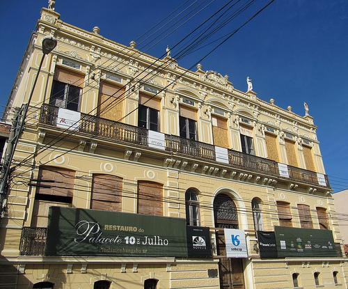 Palácio Dez de Julho