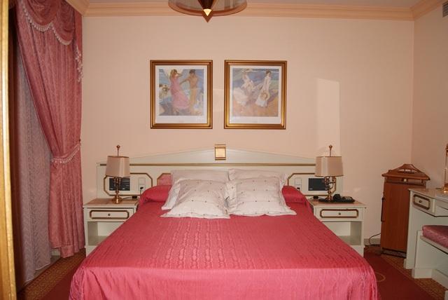 Hotel Restaurante Reina Victoria-官方