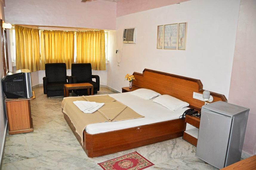 Subhadra Hotel