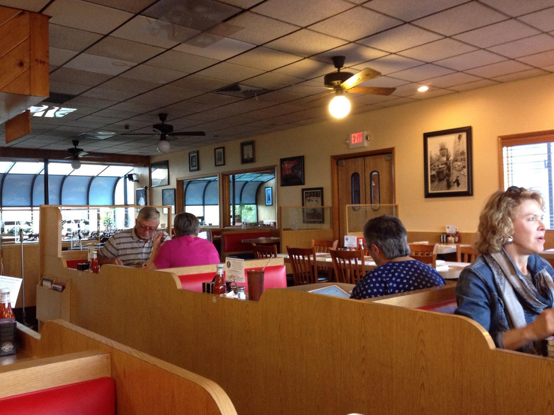 Brothers Diner