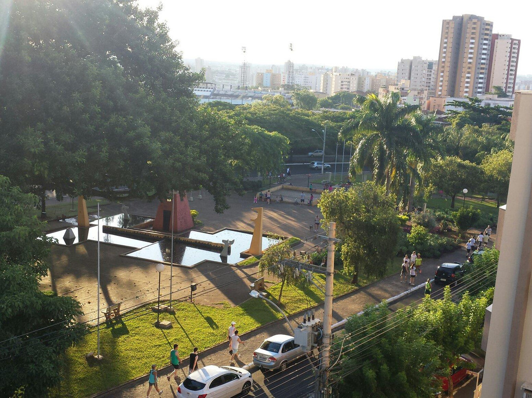 Praça dos Expedicionários Brasileiros景点图片