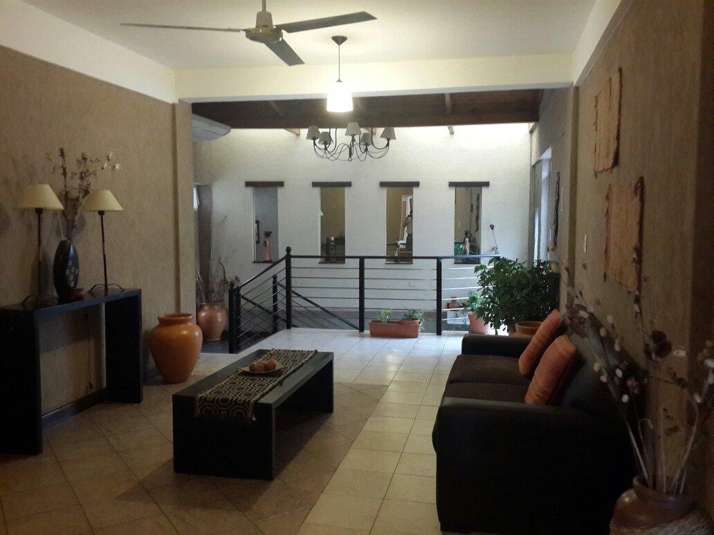Hotel Anzoategui-官方