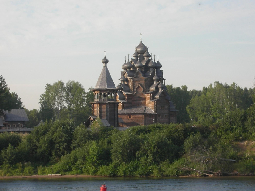 Tikhvin Edinovercheskaya Wooden Church景点图片