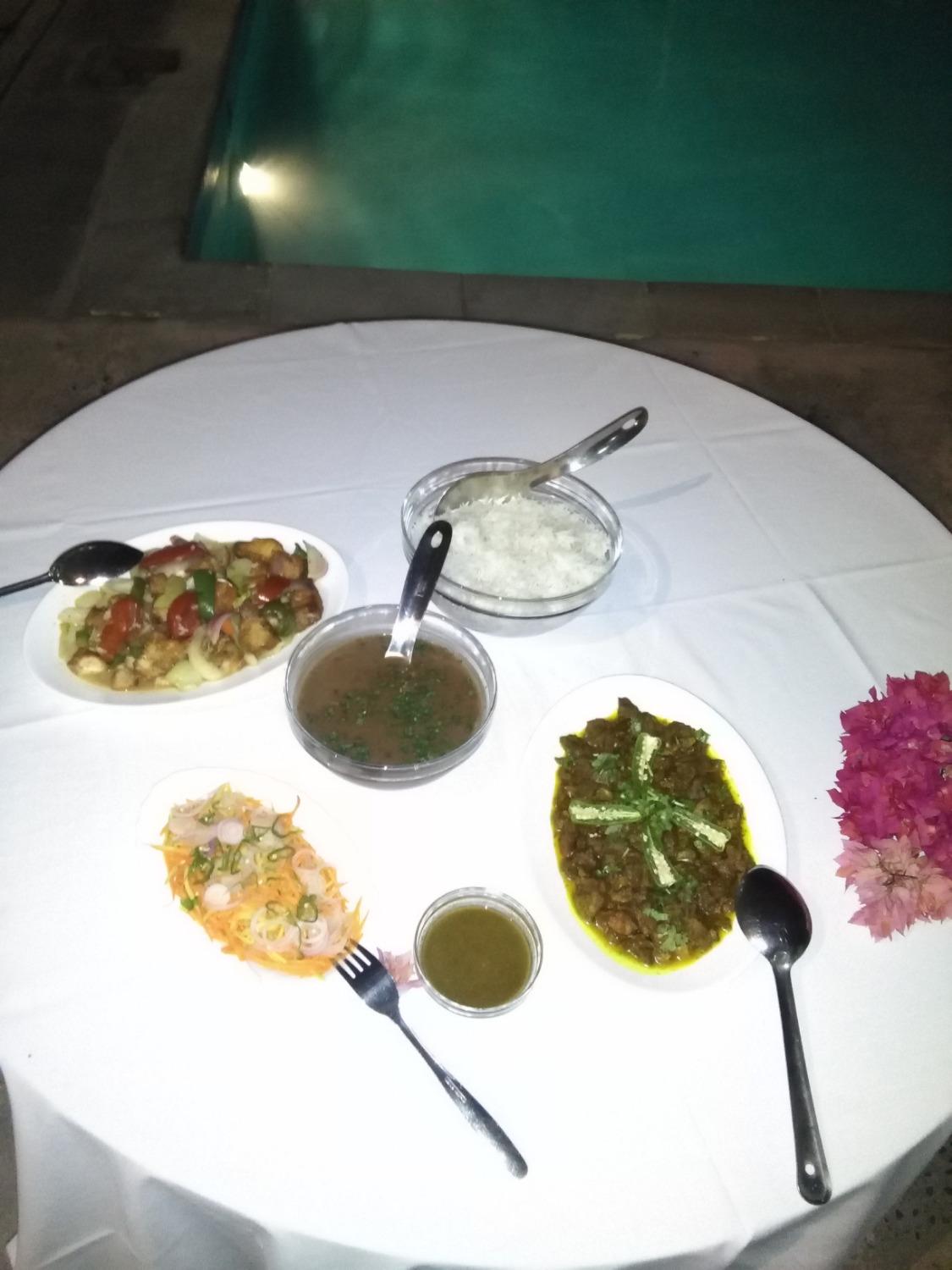 Le Konokono Bungalow-餐饮