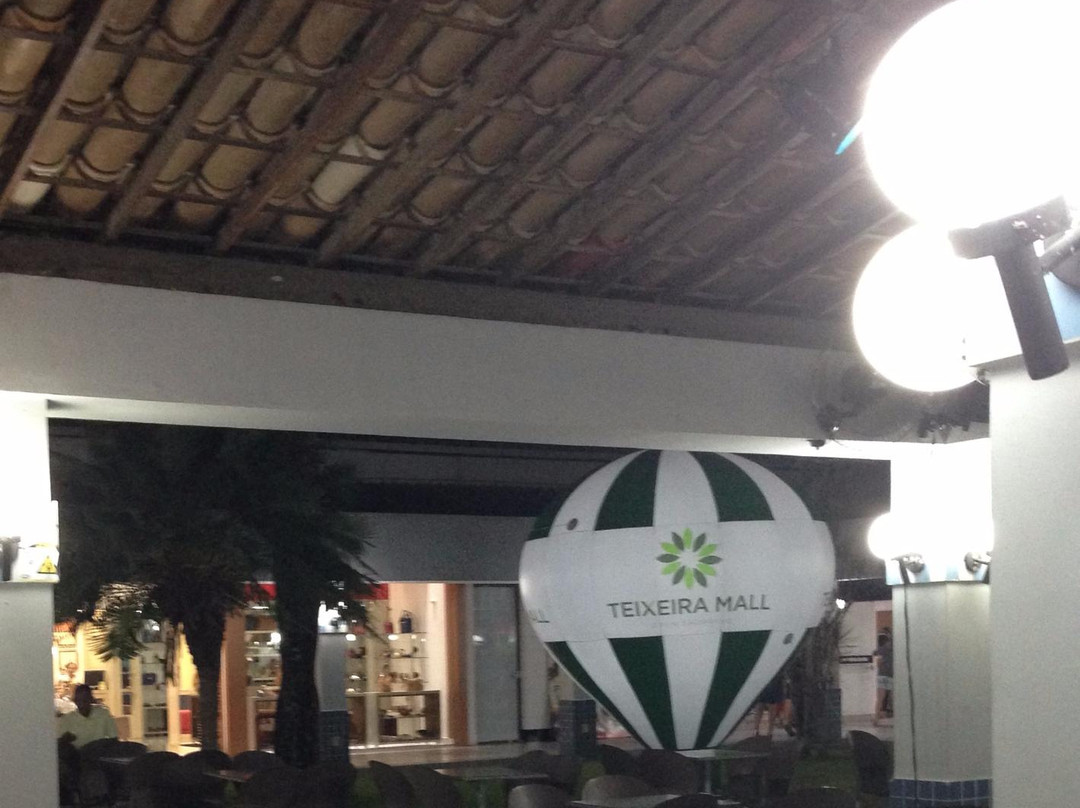 Shopping Teixeira Mall景点图片