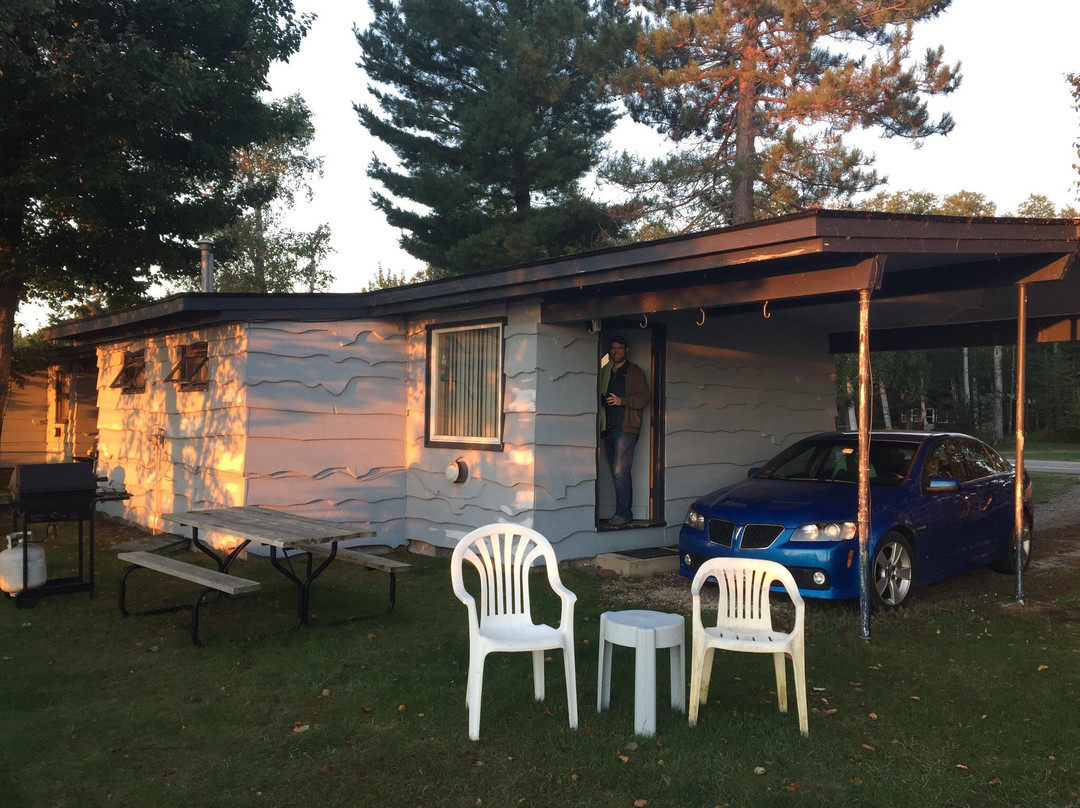 Freighters View on the Bay主图